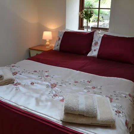 Ingleborough View Holiday At Ashes Farm 펜션